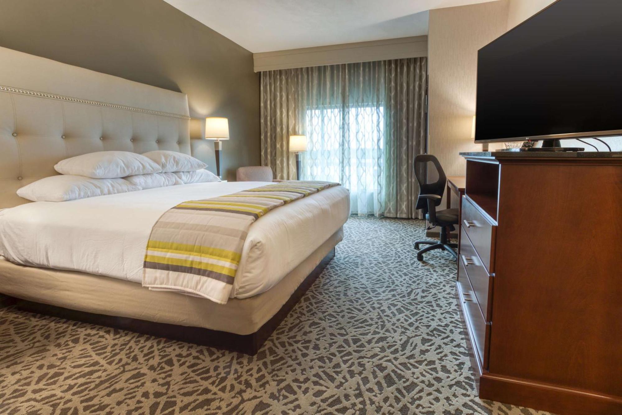 Hotel Drury & Space & Rocket Center 3*